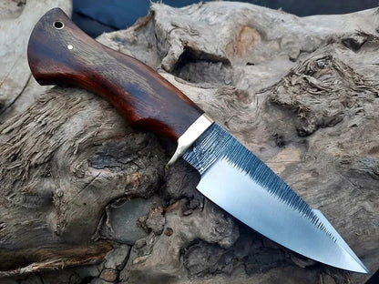 Damascus Steel Bowie Knife